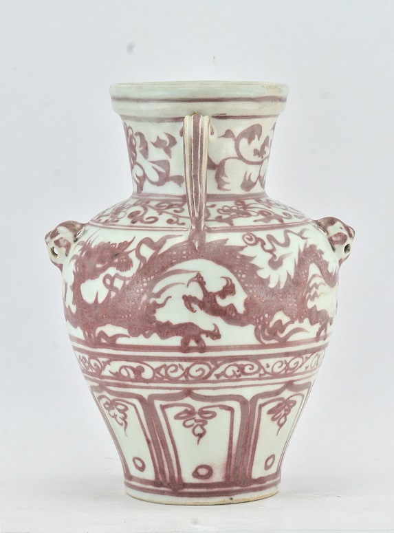 Red and white dragon vase